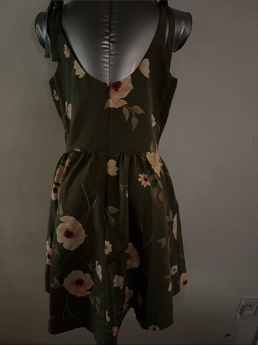 Old Navy Olive Green Floral Tie-Shoulder Mini Dress - Picture 2 of 5